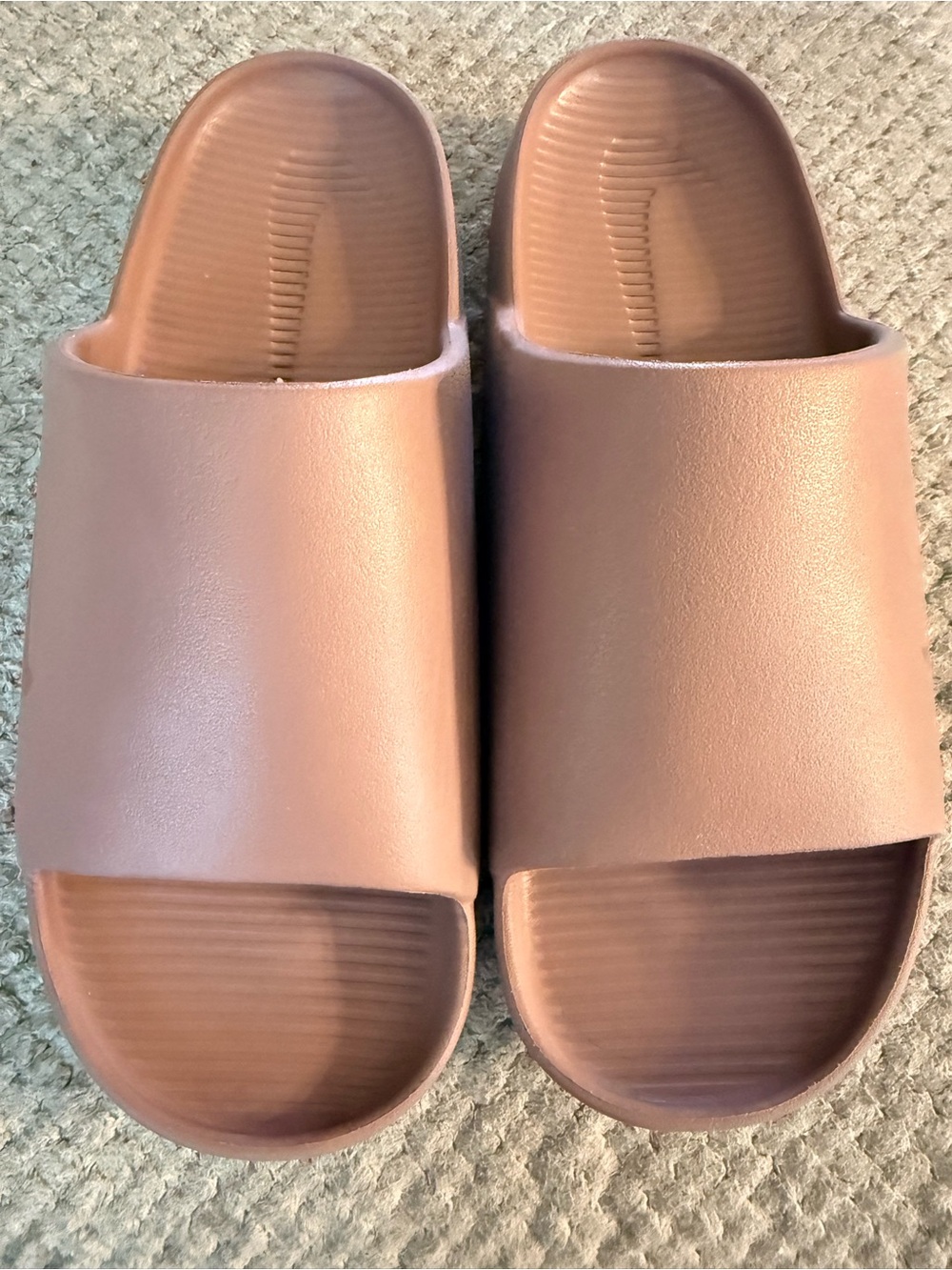 Nike Women’s Slide Sandals Size 10 - Picture 3 of 10